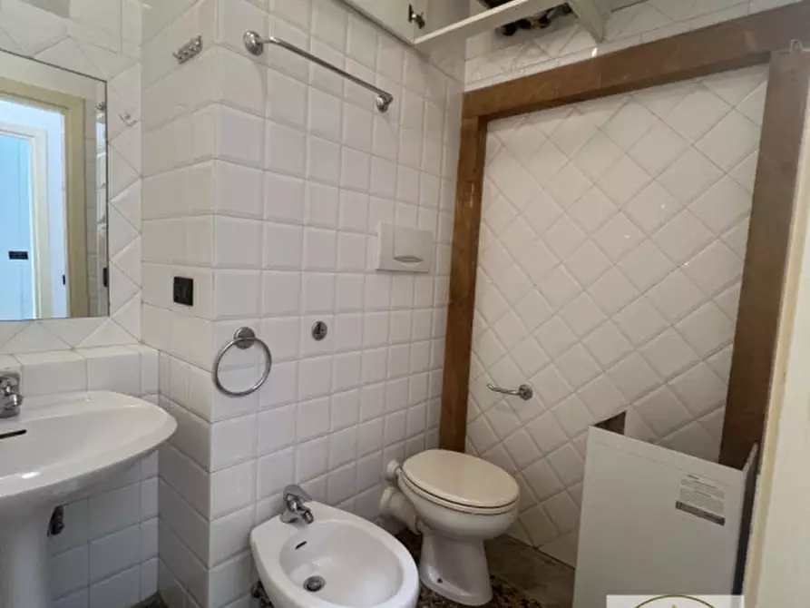 Immagine 6 di Appartamento in vendita  in Via Giuseppe Garibaldi a Este