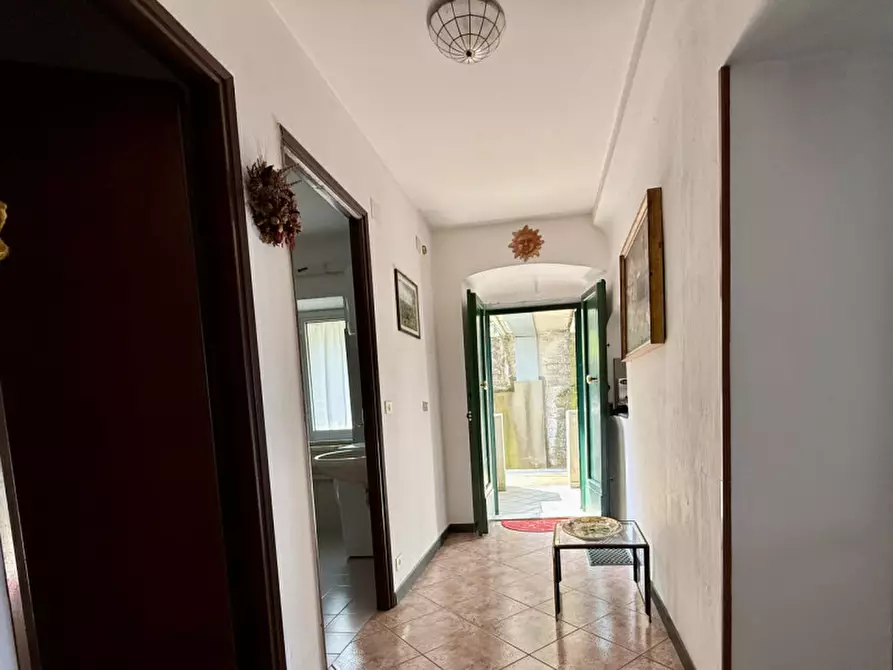 Immagine 1 di Appartamento in vendita  a Mignanego