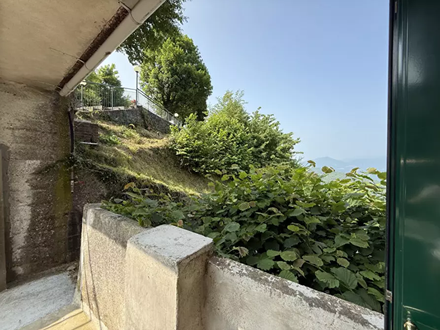 Immagine 12 di Appartamento in vendita  a Mignanego