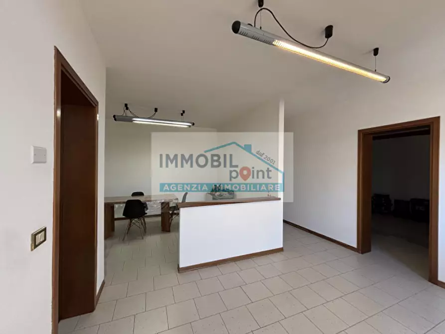 Immagine 2 di Capannone industriale in vendita  in Via Meucci a Saccolongo