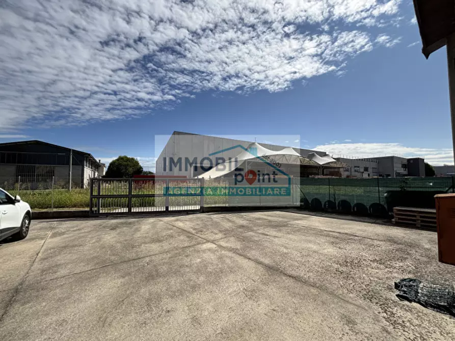 Immagine 7 di Capannone industriale in vendita  in Via Meucci a Saccolongo