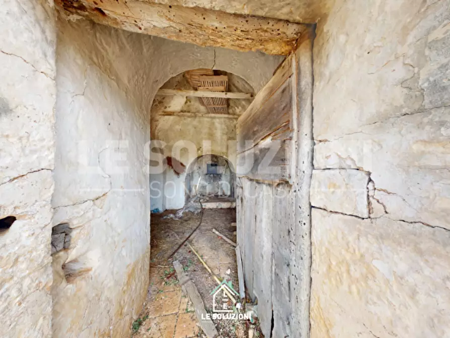 Immagine 11 di Rustico / casale in vendita  in STRADA COMUNALE LA CUPA I a Putignano