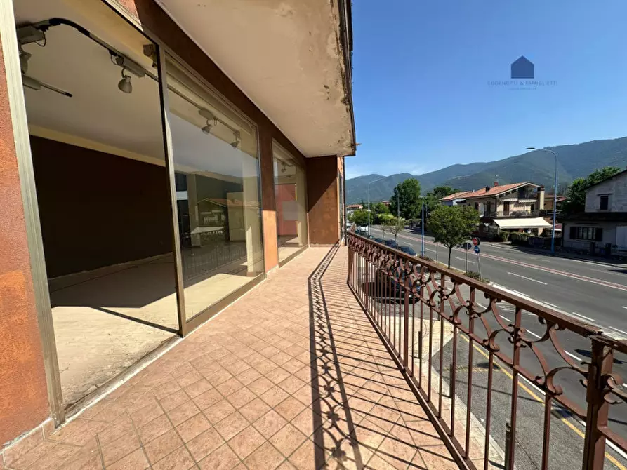 Immagine 7 di Negozio in vendita  in Via Triumplina a Brescia