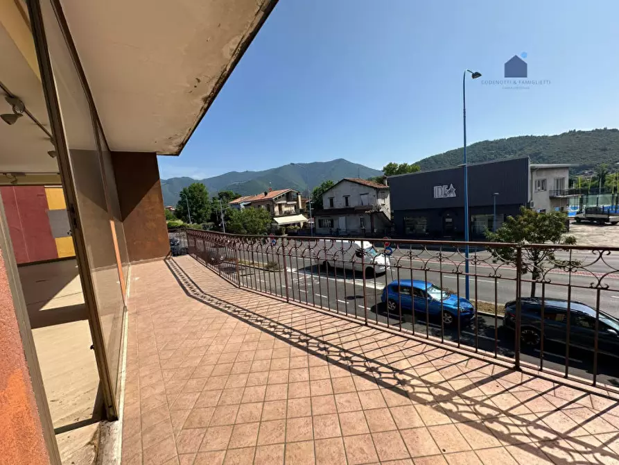 Immagine 8 di Negozio in vendita  in Via Triumplina a Brescia