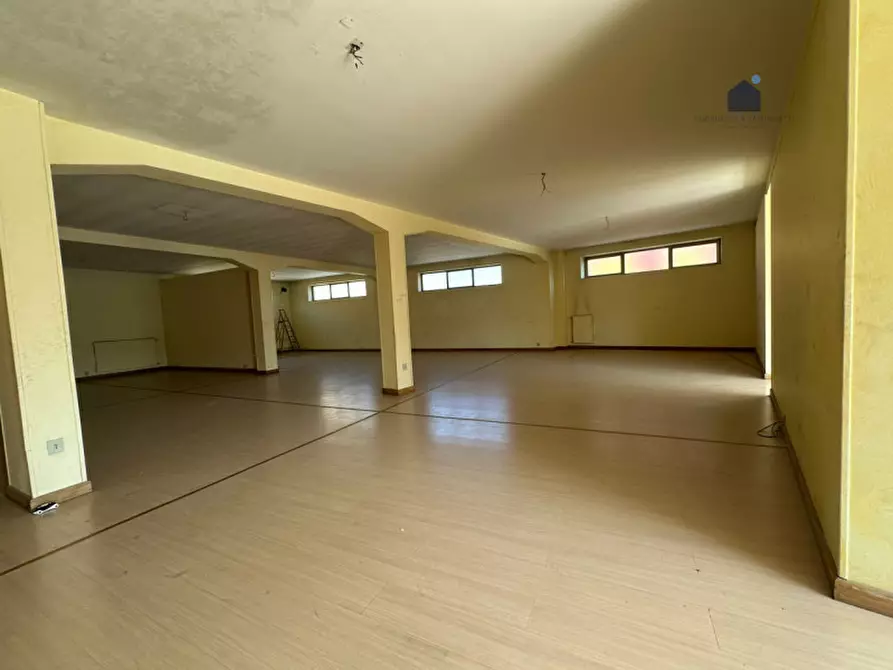 Immagine 12 di Negozio in vendita  in Via Triumplina a Brescia