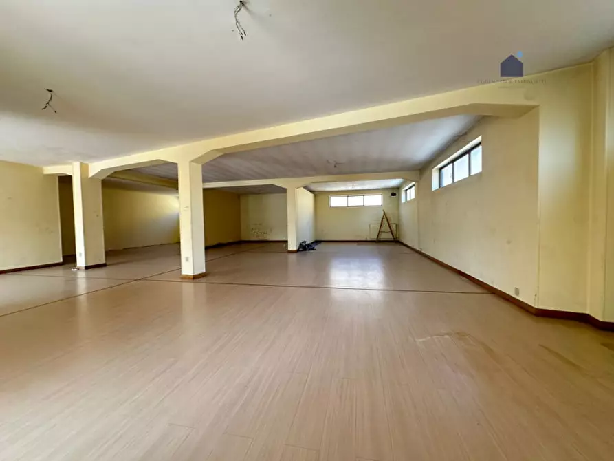 Immagine 16 di Negozio in vendita  in Via Triumplina a Brescia