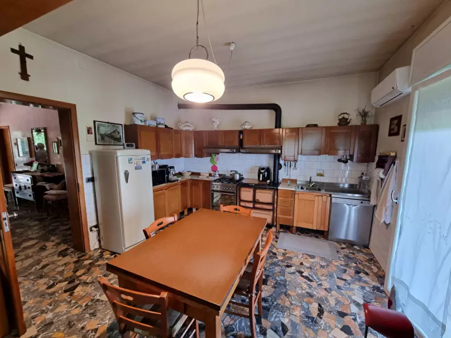 Immagine 10 di Casa indipendente in vendita  in via priare a Zovencedo