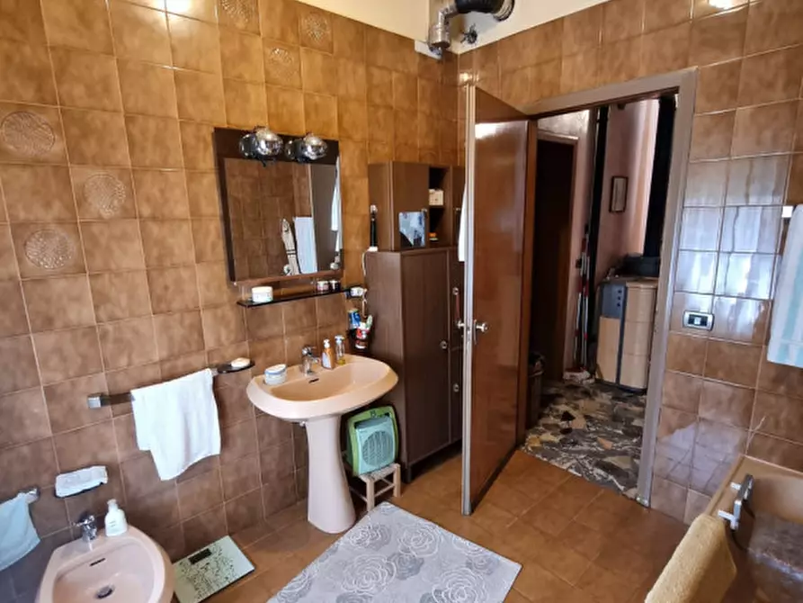 Immagine 19 di Casa indipendente in vendita  in via priare a Zovencedo