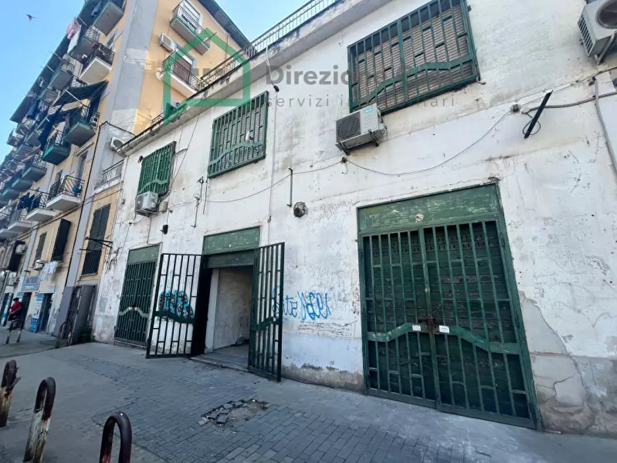 Immagine 3 di Negozio in affitto  in VIA GENERALE FRANCESCO PIGNATELLI a Napoli