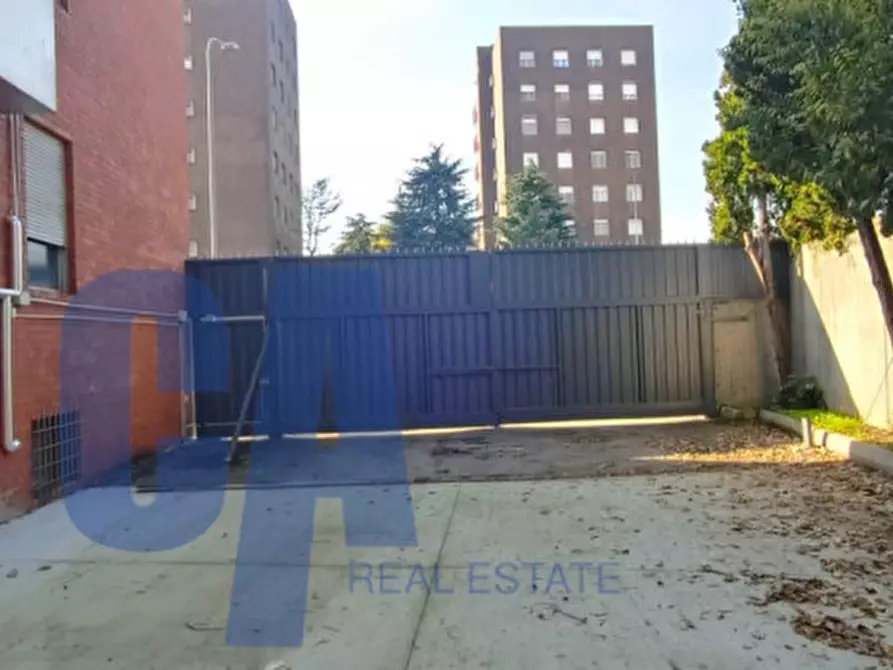 Immagine 24 di Magazzino in affitto  in VIA MECENATE a Milano