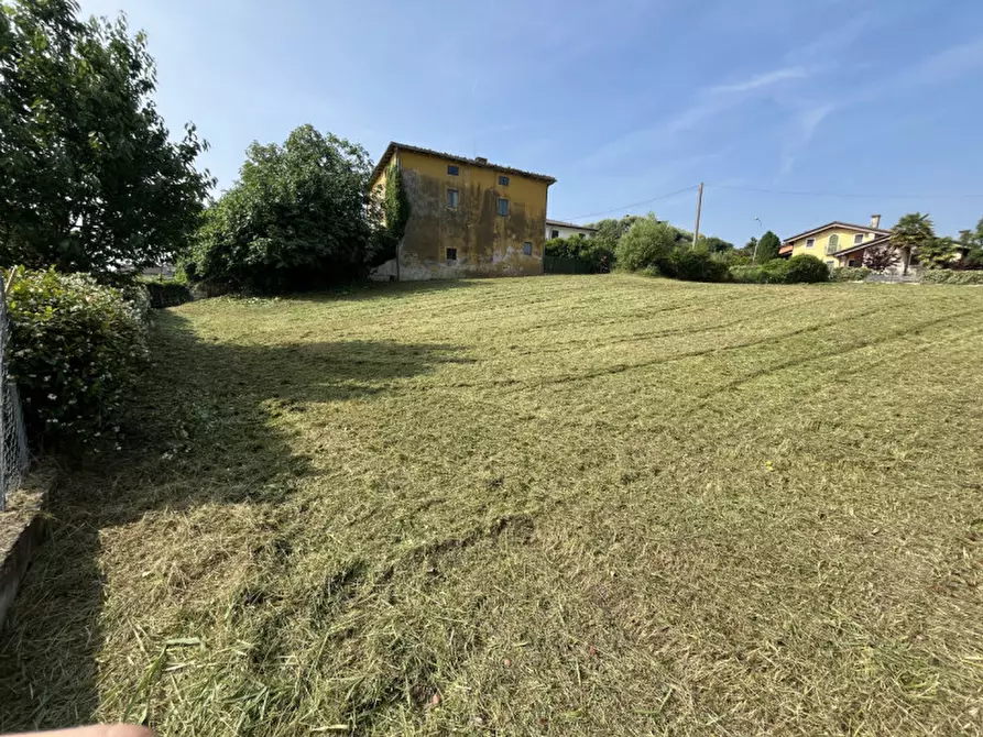 Immagine 11 di Terreno in vendita  in Via Risorgimento a Altavilla Vicentina