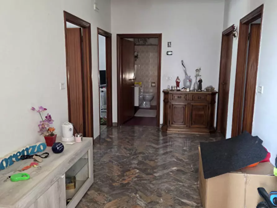 Immagine 6 di Appartamento in vendita  in Via Giuseppe Parini  27 a Campi Bisenzio