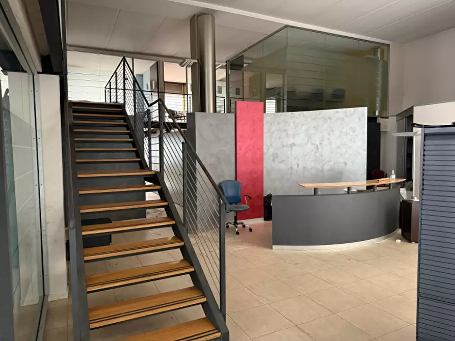 Immagine 6 di Negozio in affitto  in VIALE DIAZ a Vicenza