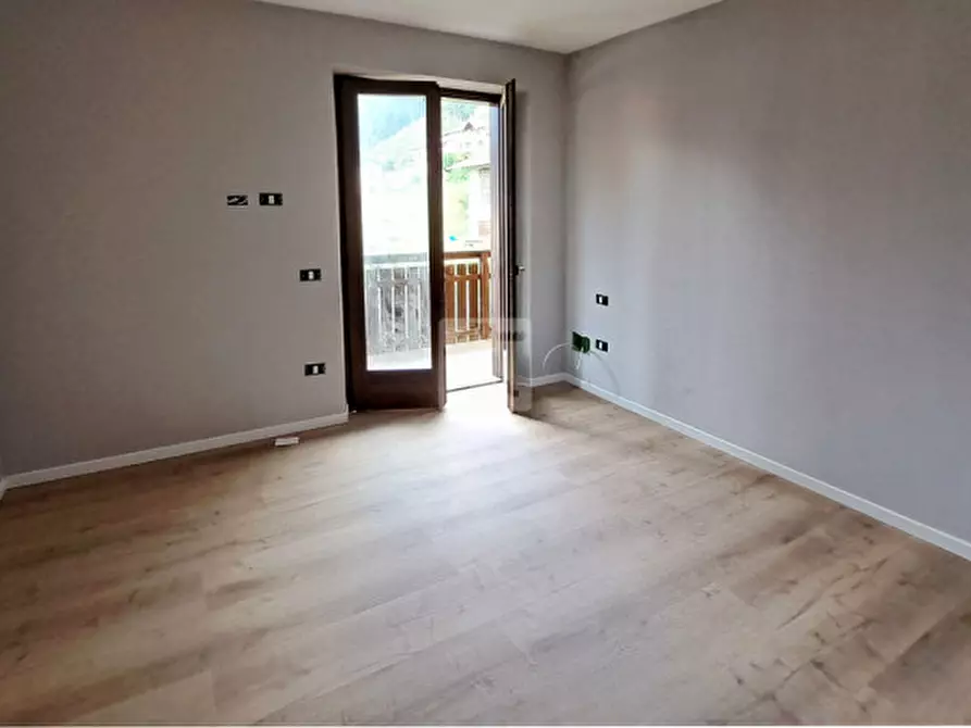 Immagine 11 di Appartamento in vendita  in Via Marconi a Ledro