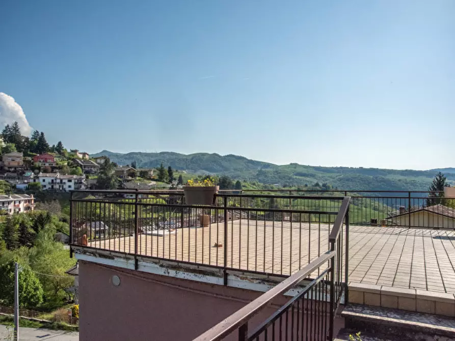 Immagine 15 di Appartamento in vendita  in via lessini a Cerro Veronese