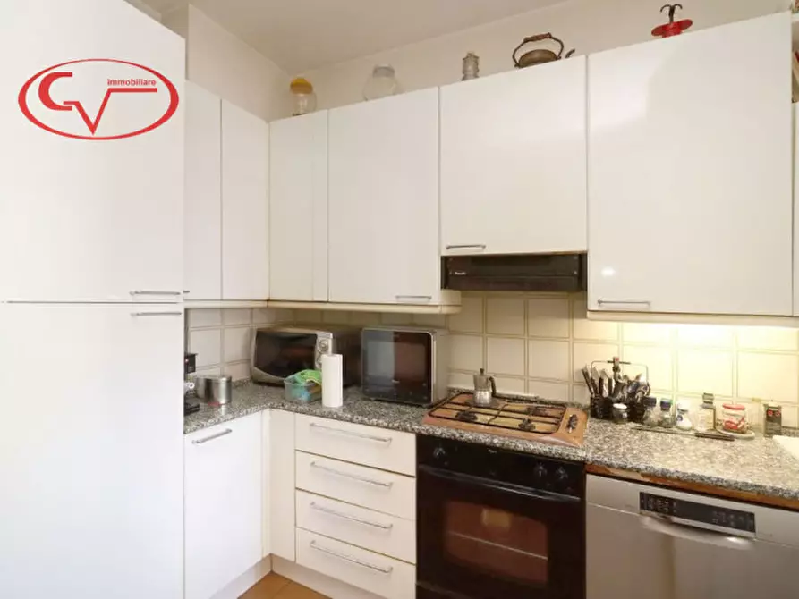 Immagine 8 di Appartamento in vendita  in piazza della repubblica a Montevarchi