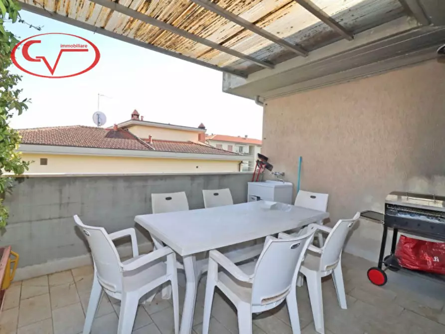 Immagine 17 di Appartamento in vendita  in piazza della repubblica a Montevarchi