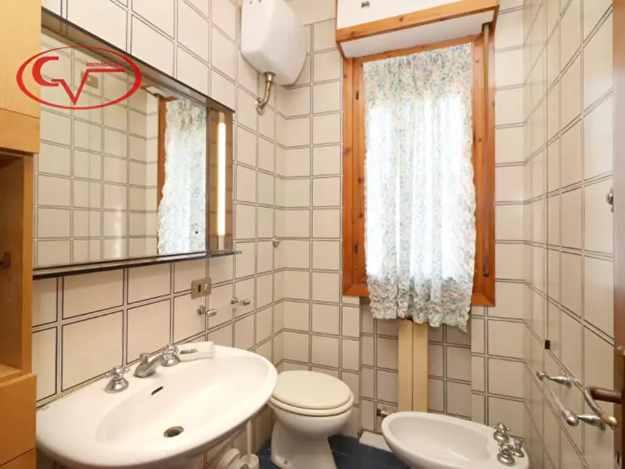 Immagine 22 di Appartamento in vendita  in piazza della repubblica a Montevarchi