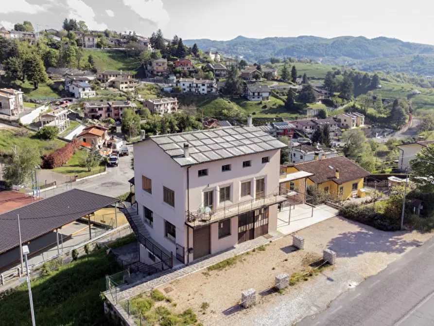 Immagine 2 di Magazzino in vendita  in Via Lessini a Cerro Veronese