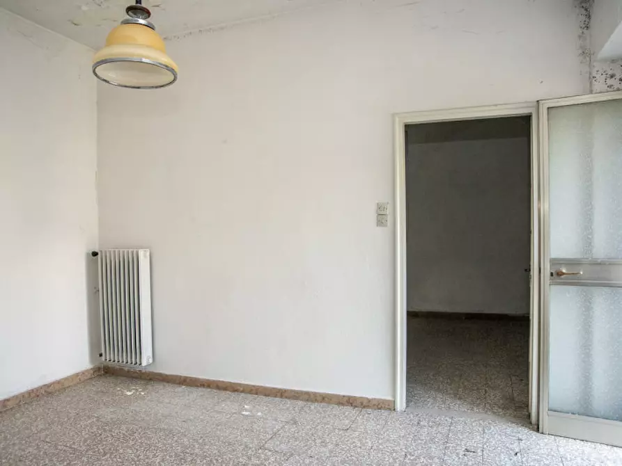 Immagine 9 di Appartamento in vendita  in via lessini a Cerro Veronese