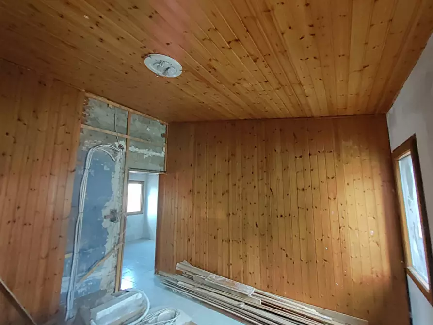 Immagine 3 di Palazzo in vendita  in VIA CALLE  SEMINARIO a Chioggia