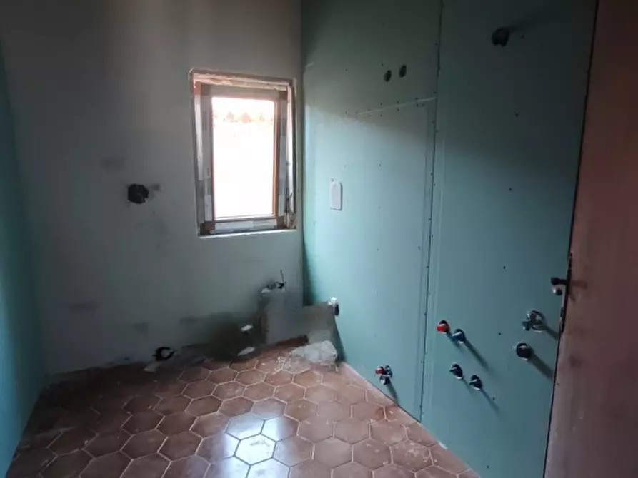 Immagine 9 di Palazzo in vendita  in VIA CALLE  SEMINARIO a Chioggia