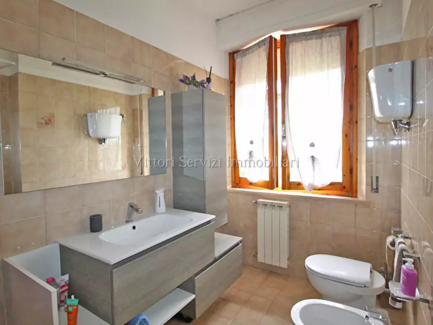 Immagine 14 di Appartamento in vendita  in Via Della Resistenza a Montepulciano