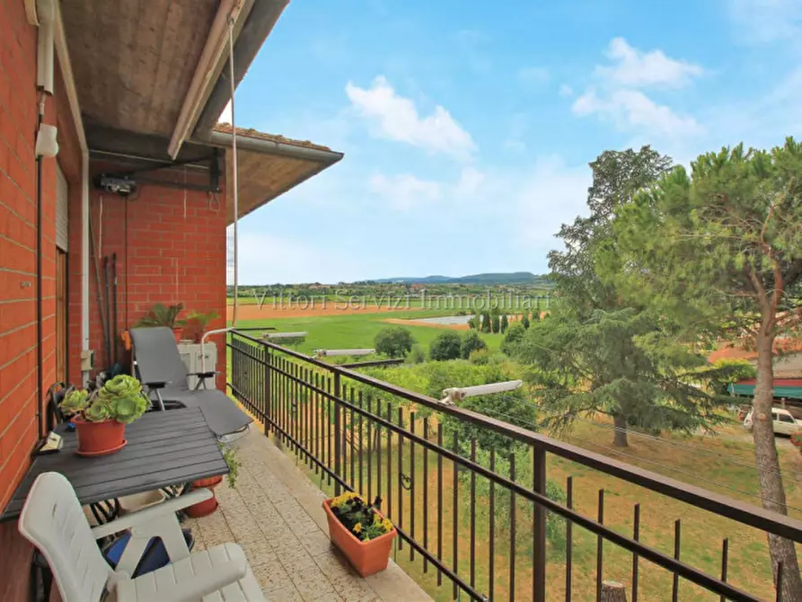 Immagine 19 di Appartamento in vendita  in Via Della Resistenza a Montepulciano