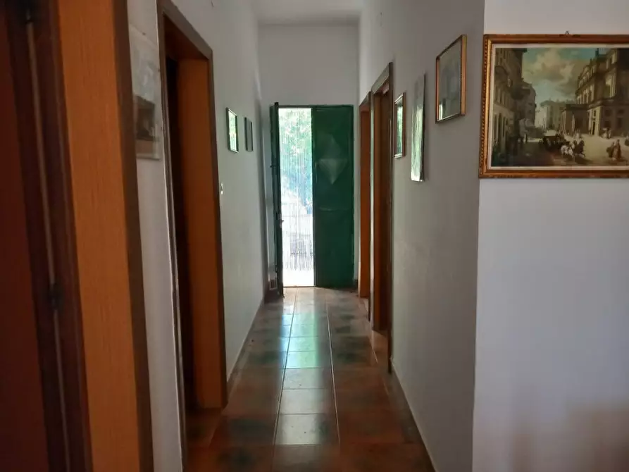 Immagine 6 di Villa in vendita  in C.da Mileto a Latiano