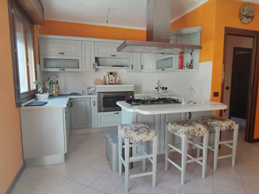 Immagine 4 di Appartamento in vendita  in Via Castelli Pullica e Parpaglia a Carpi