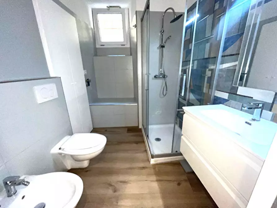 Immagine 12 di Appartamento in affitto  in Via Francesco Crispi a Roma