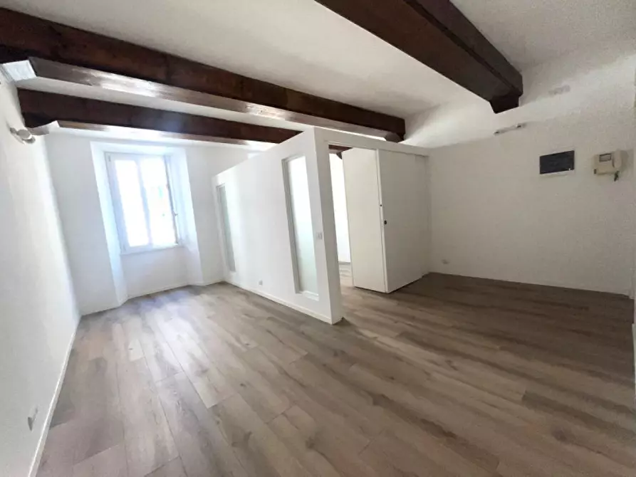 Immagine 20 di Appartamento in affitto  in Via Francesco Crispi a Roma