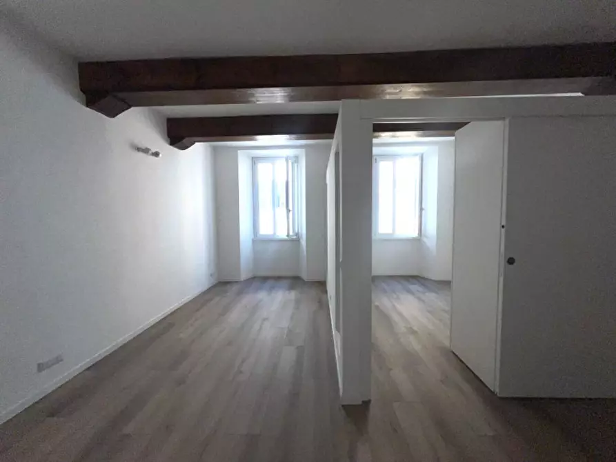 Immagine 22 di Appartamento in affitto  in Via Francesco Crispi a Roma