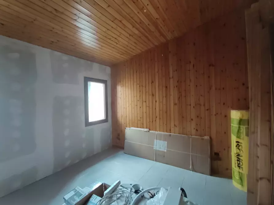 Immagine 3 di Palazzo in vendita  in VIA CALLE  SEMINARIO a Chioggia