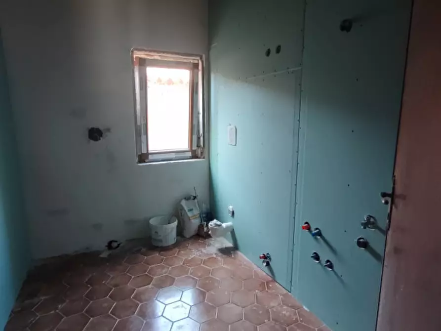 Immagine 8 di Palazzo in vendita  in VIA CALLE  SEMINARIO a Chioggia