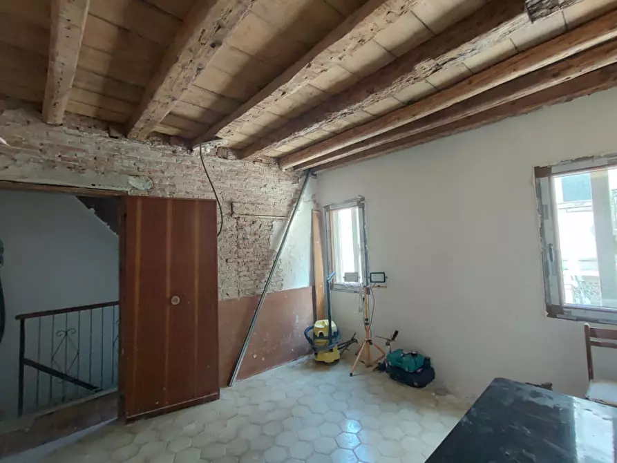 Immagine 11 di Palazzo in vendita  in VIA CALLE  SEMINARIO a Chioggia