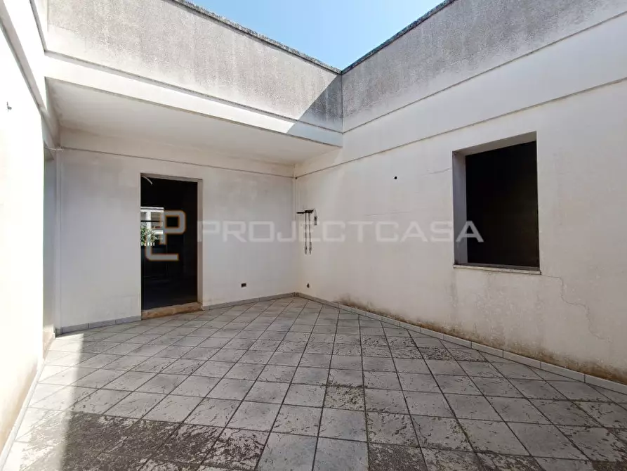Immagine 10 di Casa indipendente in vendita  in Via Tito Schipa a Scorrano