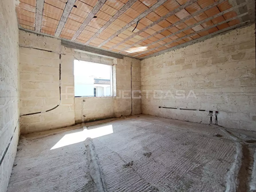 Immagine 17 di Casa indipendente in vendita  in Via Tito Schipa a Scorrano