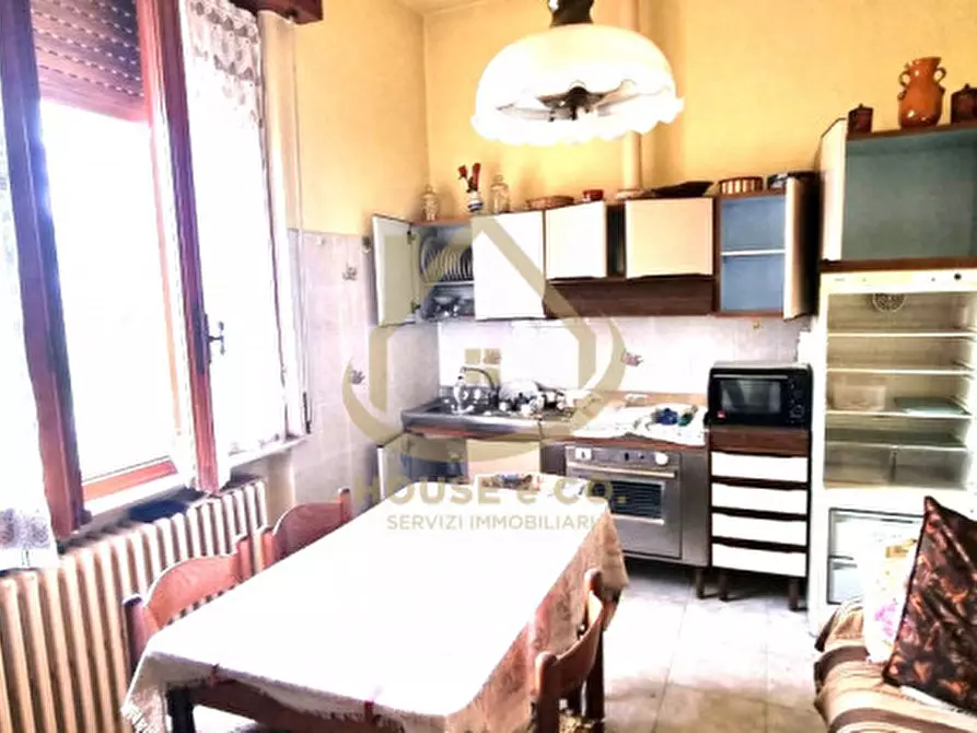 Immagine 10 di Villa in vendita  in Via Vecchia di Gambolò a Vigevano