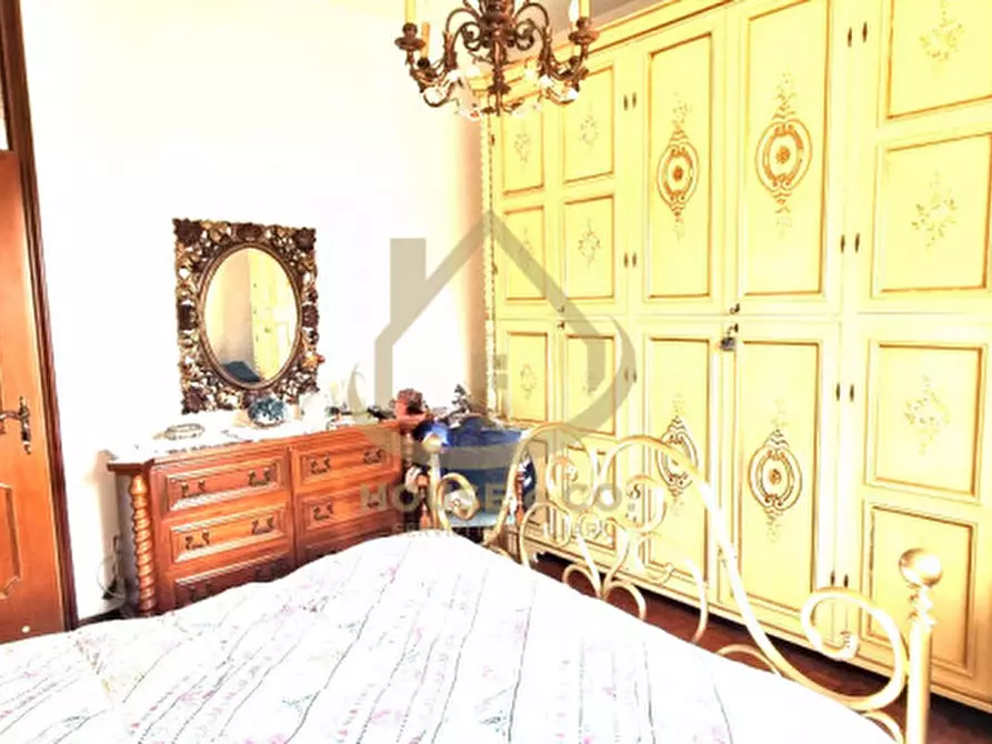 Immagine 14 di Villa in vendita  in Via Vecchia di Gambolò a Vigevano