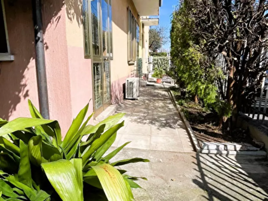 Immagine 18 di Casa bifamiliare in vendita  a Padova