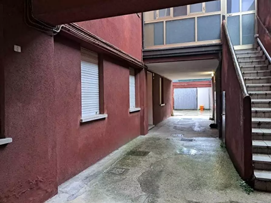 Immagine 1 di Appartamento in vendita  in Via Giovanni Battista Tiepolo 11 a Stra