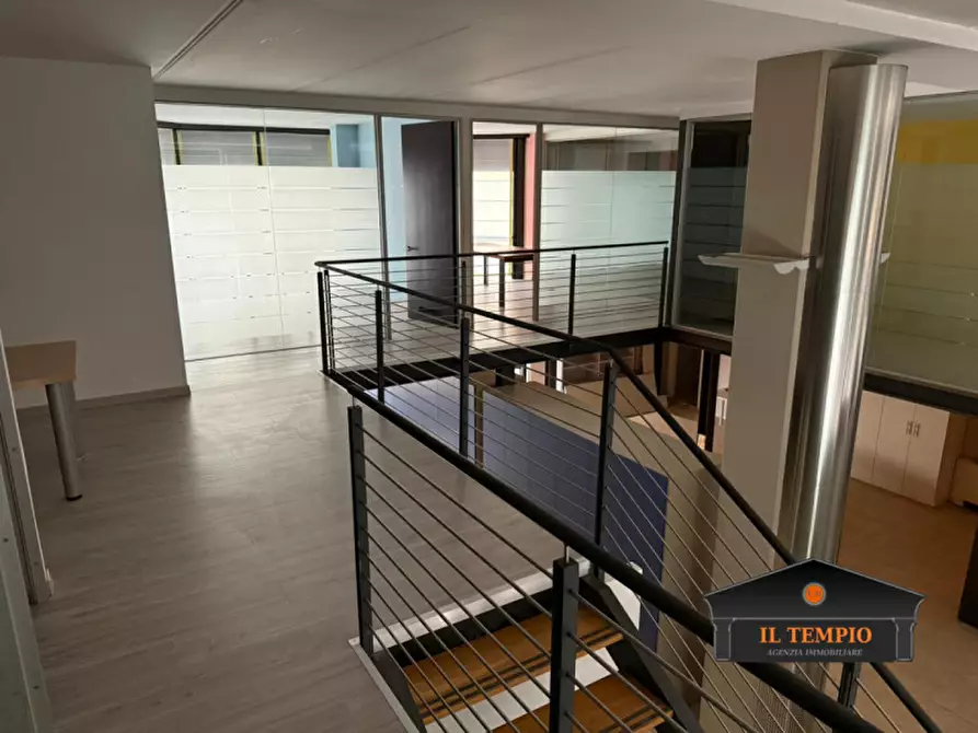 Immagine 13 di Ufficio in affitto  in viale trento a Vicenza