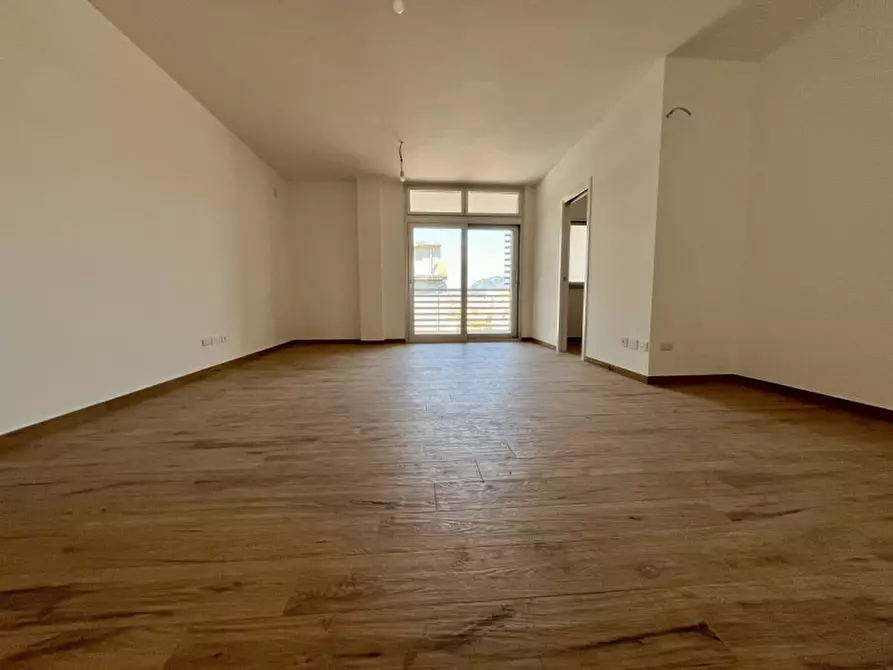 Immagine 3 di Appartamento in vendita  in Via San Simplicio a Olbia