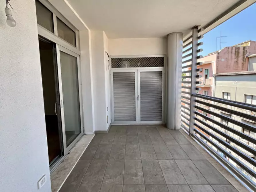 Immagine 15 di Appartamento in vendita  in Via San Simplicio a Olbia