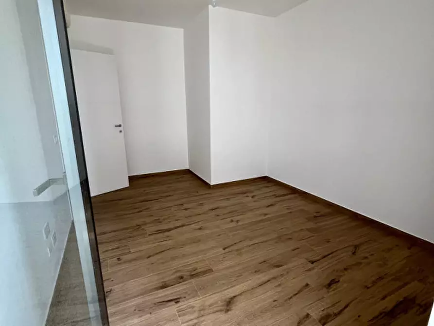 Immagine 21 di Appartamento in vendita  in Via San Simplicio a Olbia