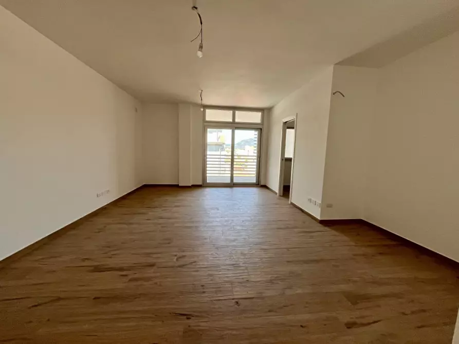 Immagine 34 di Appartamento in vendita  in Via San Simplicio a Olbia