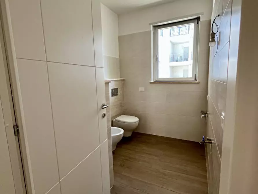 Immagine 48 di Appartamento in vendita  in Via San Simplicio a Olbia