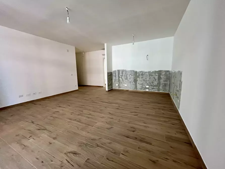 Immagine 52 di Appartamento in vendita  in Via San Simplicio a Olbia