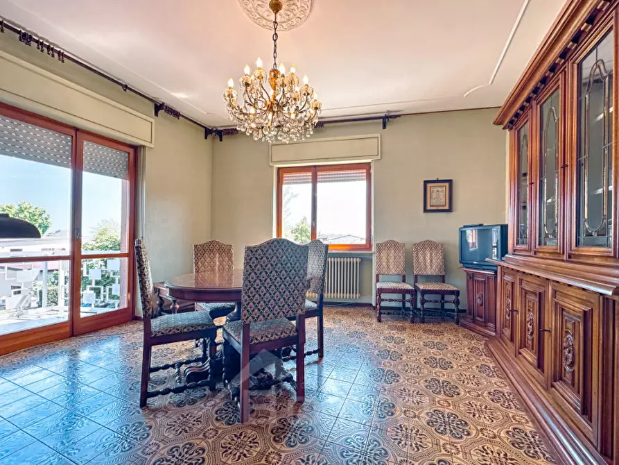 Immagine 1 di Appartamento in vendita  in Viale Guglielmo Marconi, 72 a Gattinara